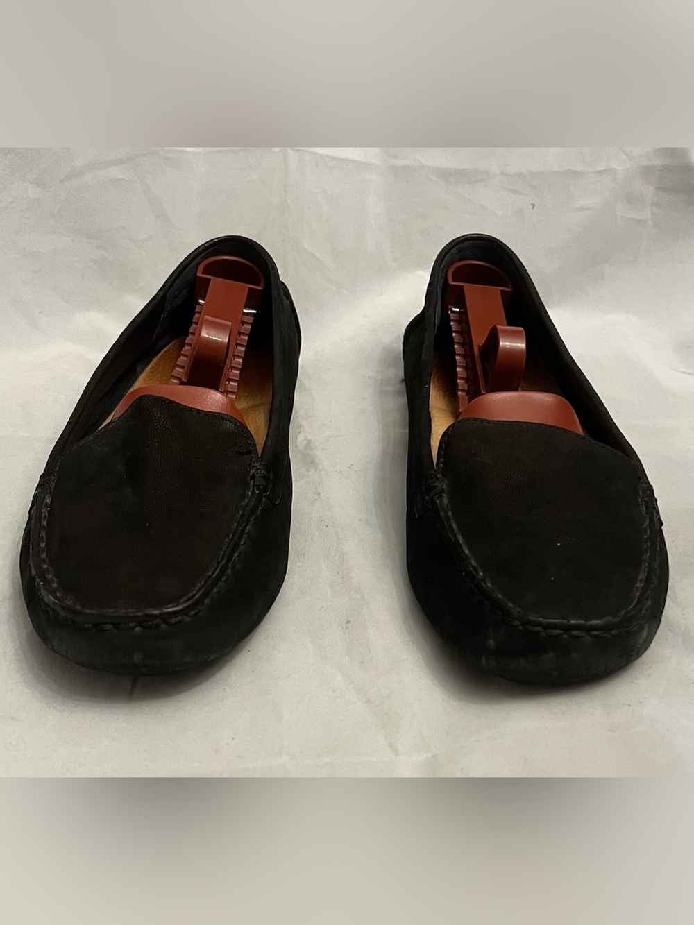 UGG Women's Black Leather Slip-On Driving Moccasins Loafers 6